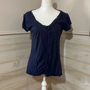 Levi's top XL